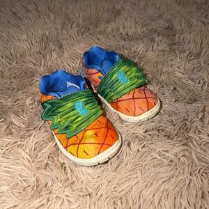 Nike Kyrie 5 Pineapple SpongeBob toddler shoes